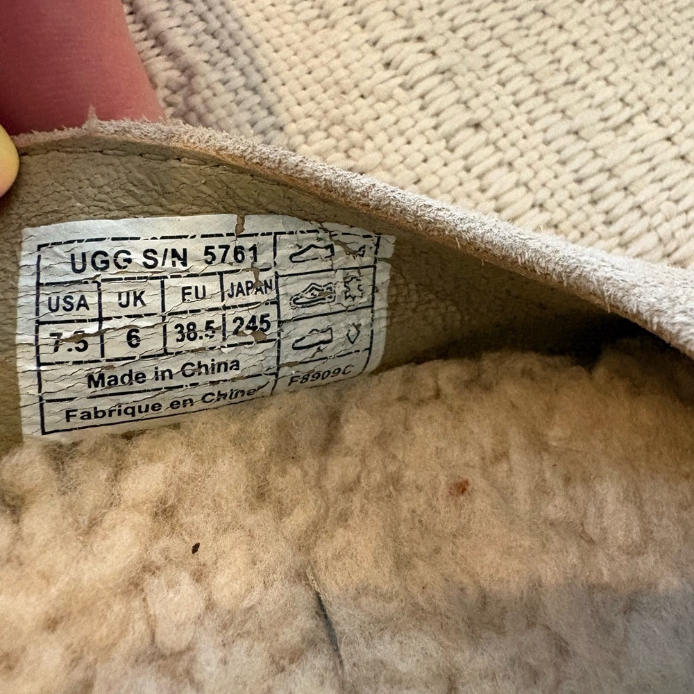 UGG Women's Light Beige Suede Shearling Ballet Flats with Metallic Toe - Picture 6 of 8